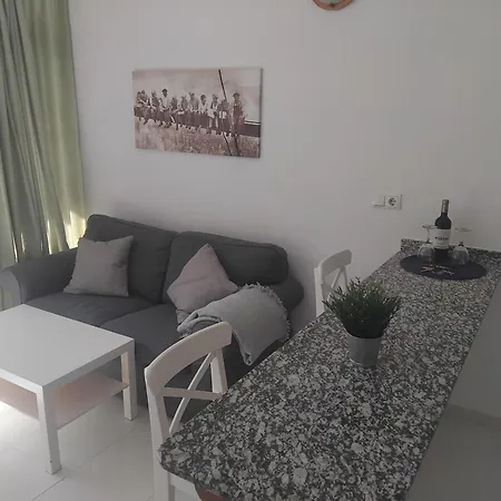 Dunes 1-bedroom Apartment *